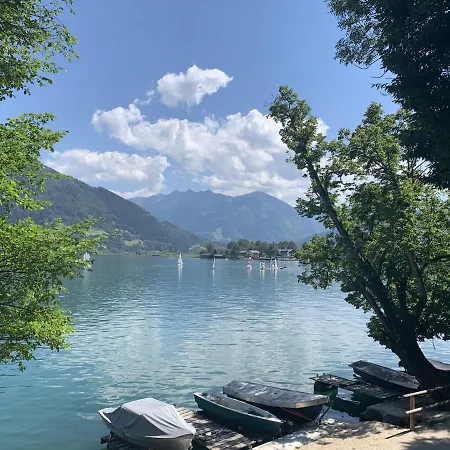 Penthouse 82 * Kaprun